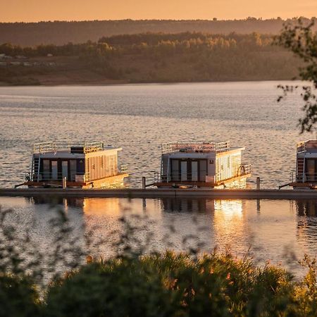 Hausboote und Ferienhäuser Marina Mücheln Mucheln Exterior foto