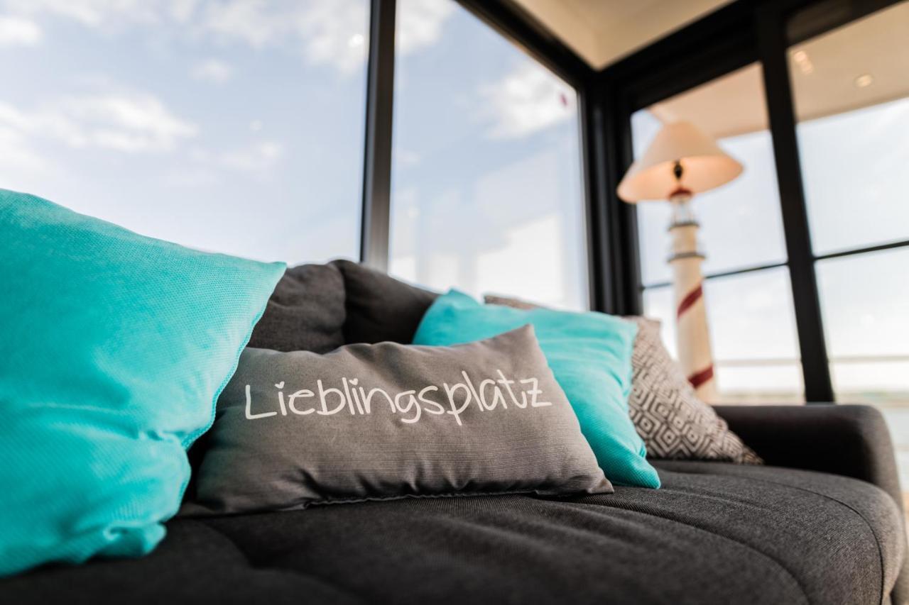 Hausboote und Ferienhäuser Marina Mücheln Mucheln Exterior foto